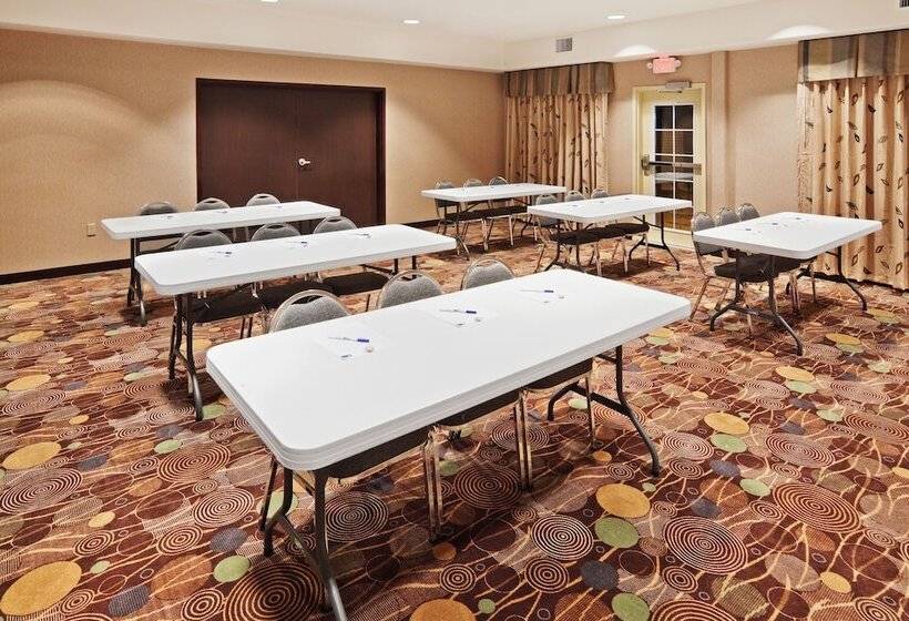 Holiday Inn Express Hotel & Suites Okmulgee By Ihg