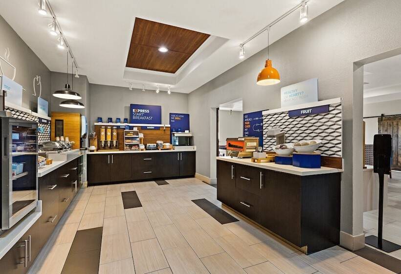 Holiday Inn Express Hotel & Suites Okmulgee By Ihg