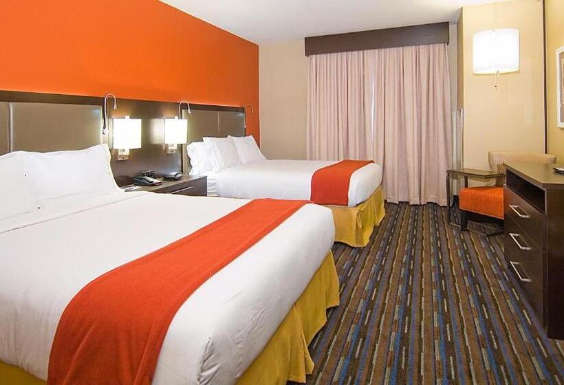 Отель Holiday Inn Express Fulton, An Ihg