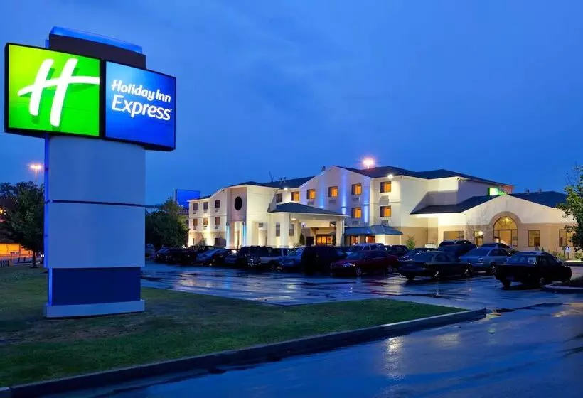 Holiday Inn Express Hotel Pittsburgh North/harmarville, An Ihg