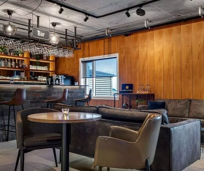 Konvin Hotel By Reykjavik Keflavik Airport