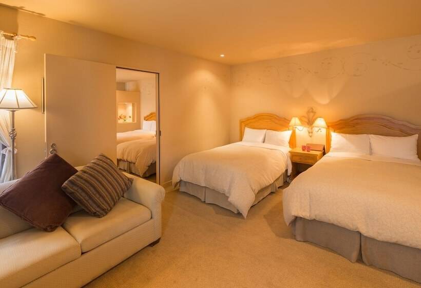 Hotel Poppy Springs Resort & Spa