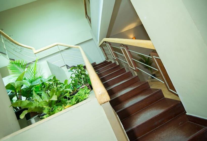 בית מלון כפרי Riverview Cambodia Boutique