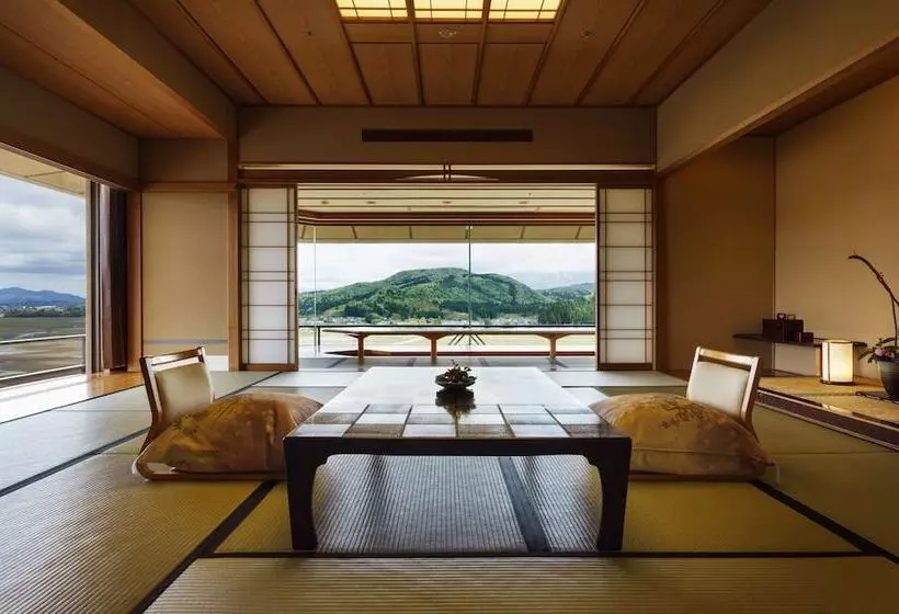 酒店 Shiratamano Yu Kahou