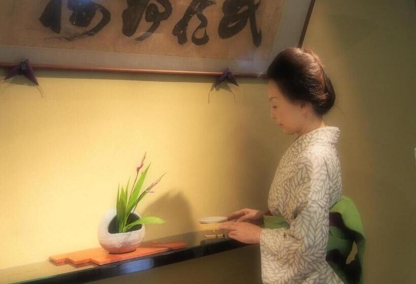 مبيت وإفطار Kotonoyado Musashino