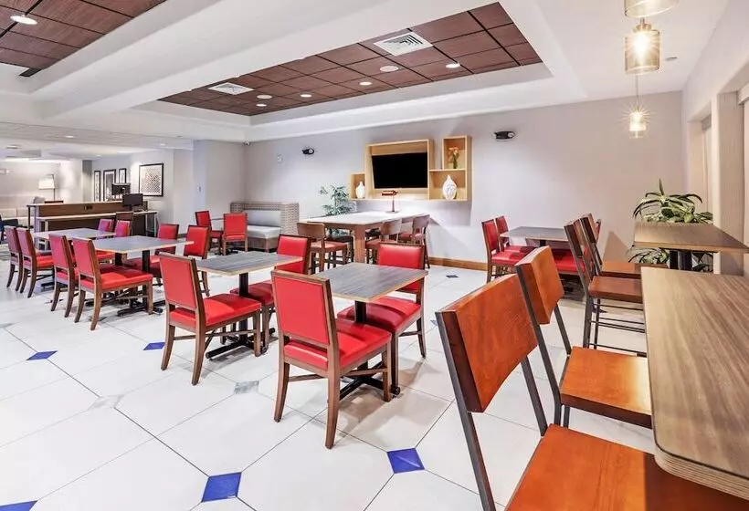 Holiday Inn Express Hotel & Suites Austin Ne Hutto, An Ihg