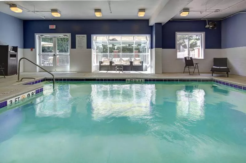 Holiday Inn Express Hotel & Suites Emporia, An Ihg