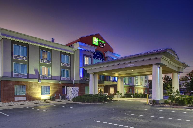 Holiday Inn Express Hotel & Suites Emporia, An Ihg