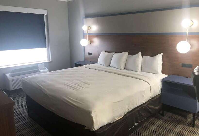 Отель Americinn By Wyndham New Braunfels