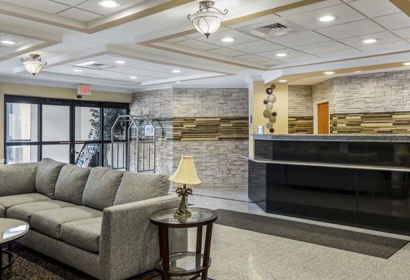 ホテル Best Western Plus New England Inn & Suites