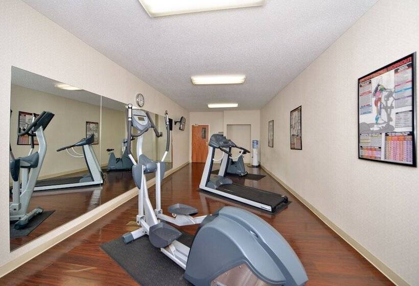 ホテル Best Western Plus New England Inn & Suites