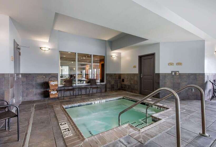 فندق Comfort Suites Jackson I 40