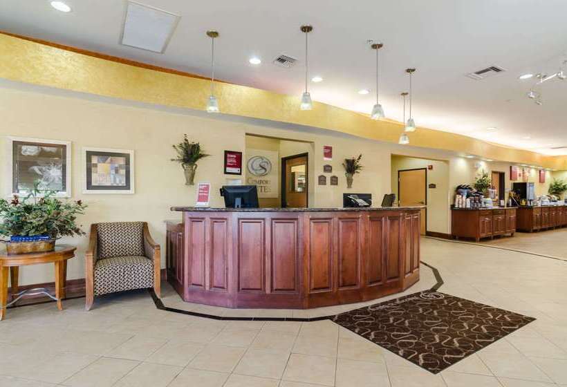 בית מלון כפרי Comfort Suites Salina South