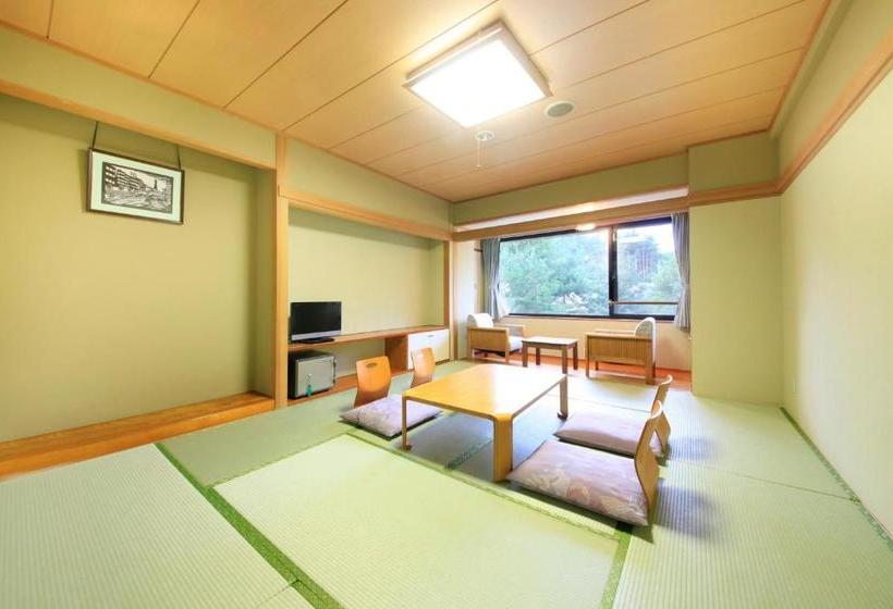 Otel Evergreen Fuji
