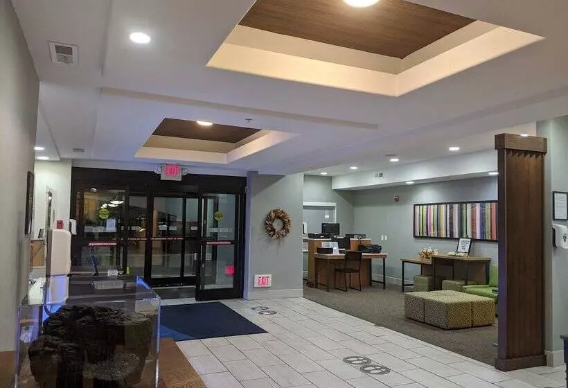 Holiday Inn Express Hotel & Suites Claypool Hill  Richlands Area, An Ihg