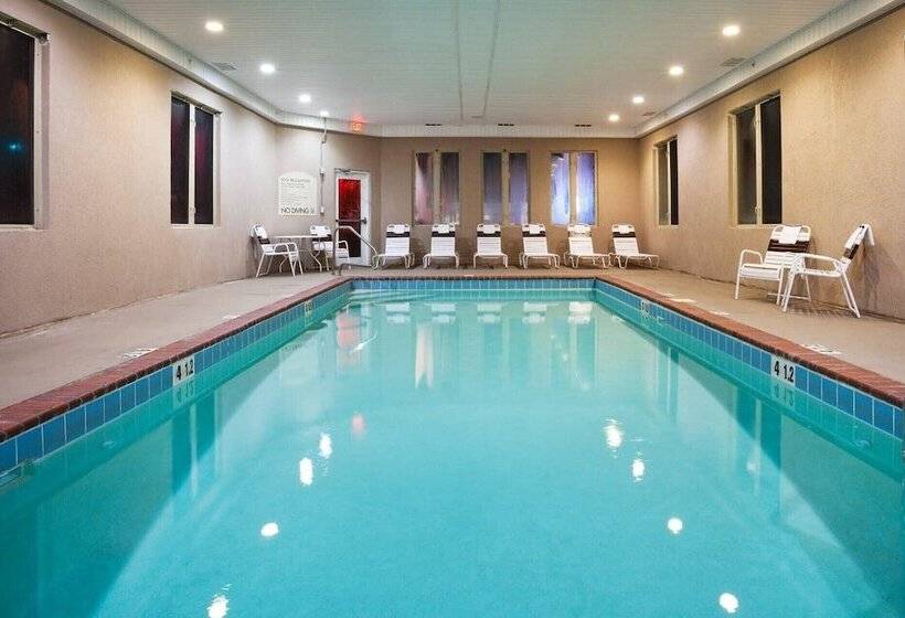 ホテル Hampton Inn Norton, Va