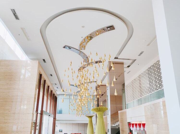 בית מלון כפרי Mercure Padang