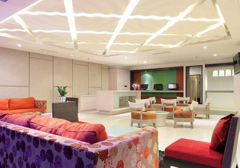 בית מלון כפרי Mercure Padang