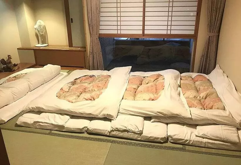 Hotel Osaka Ryokan Kuramoto