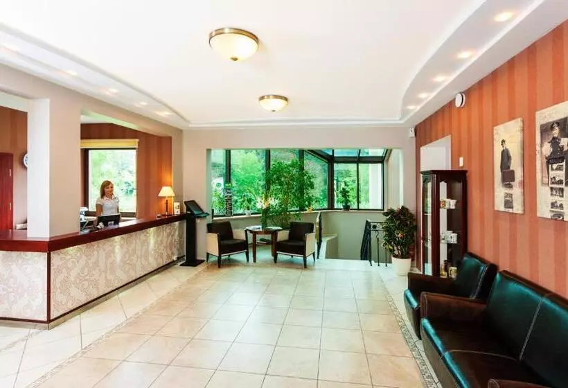 هتل Park Villa