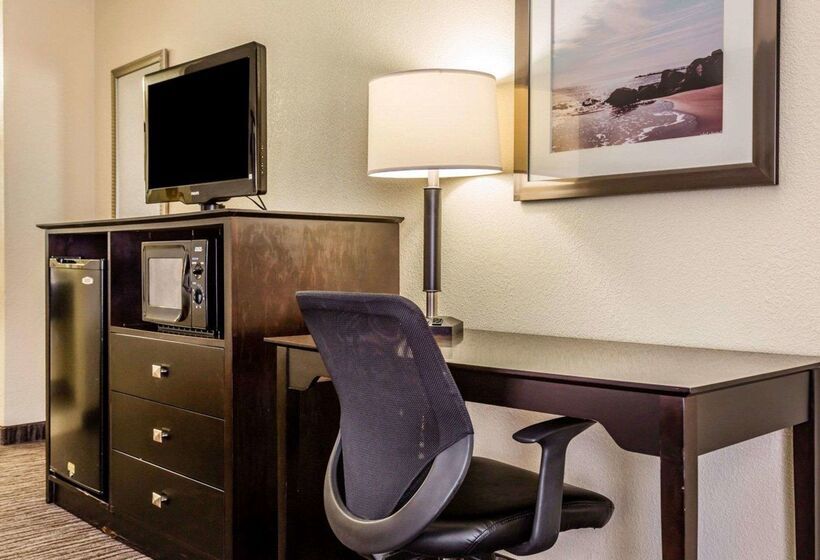 فندق Quality Inn Mt Pleasant   Charleston