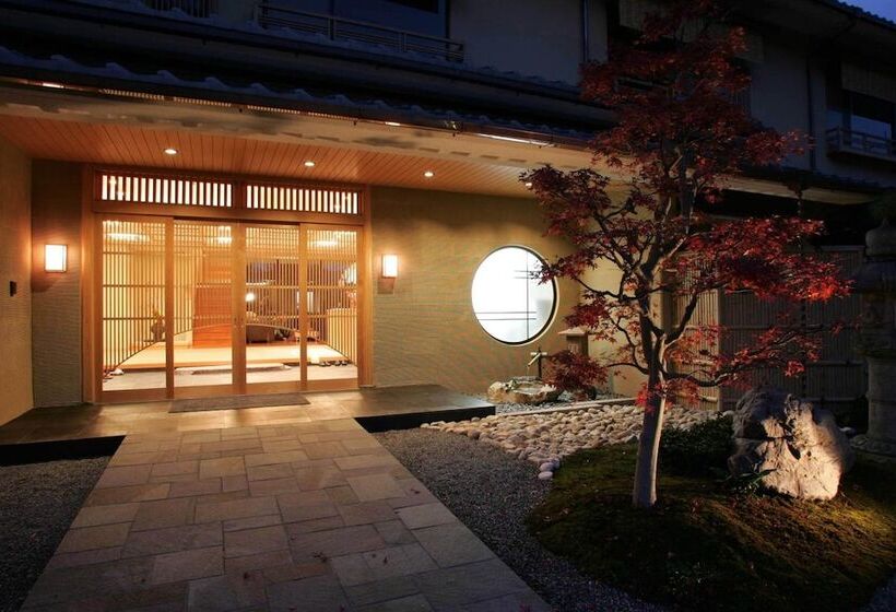 בית מלון כפרי Rangetsu