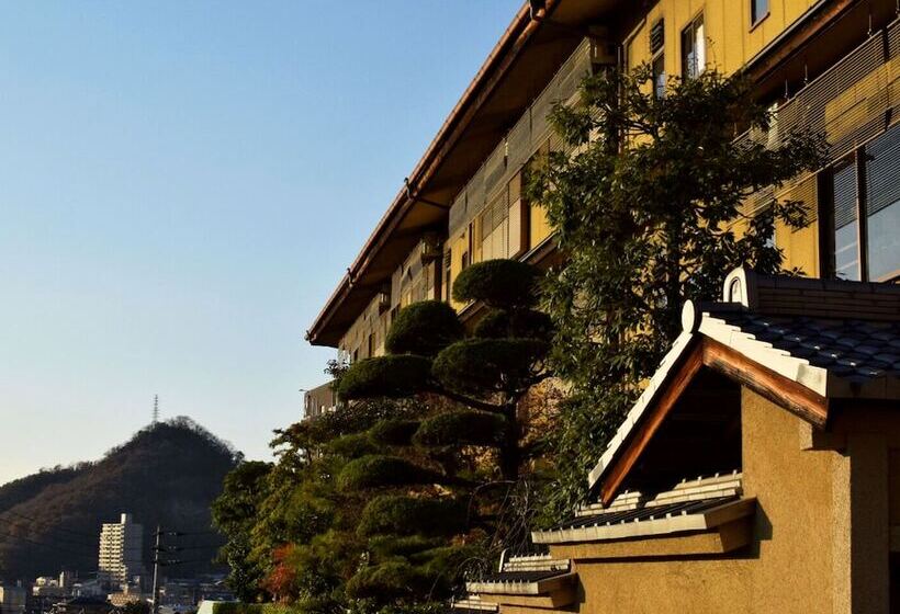 酒店 Yamatoya Besso