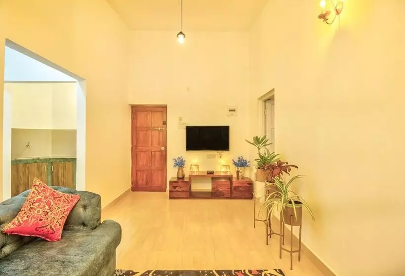 Santa Monica Resort Calangute