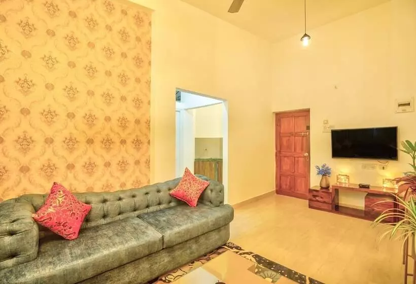 Santa Monica Resort Calangute