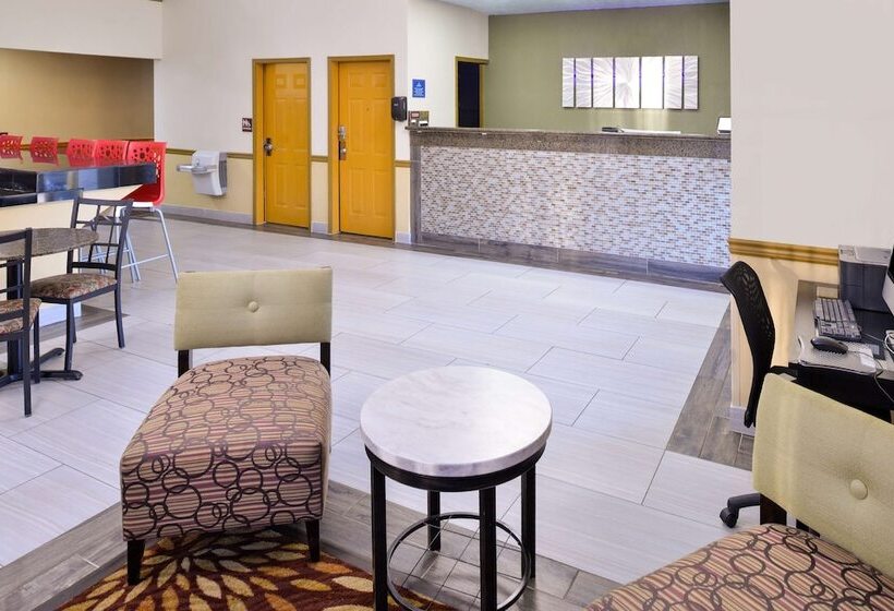 ホテル Red Roof Inn & Suites Clinton, Ms