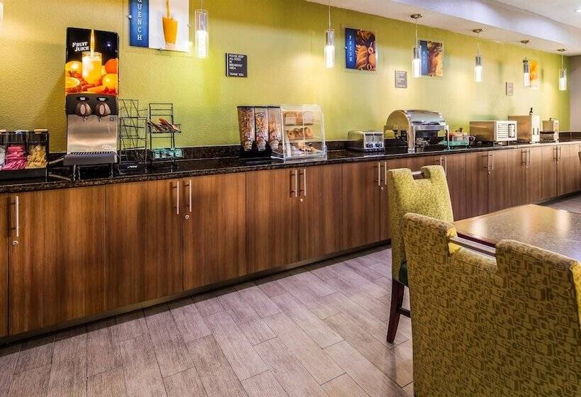 酒店 Best Western Executive Inn