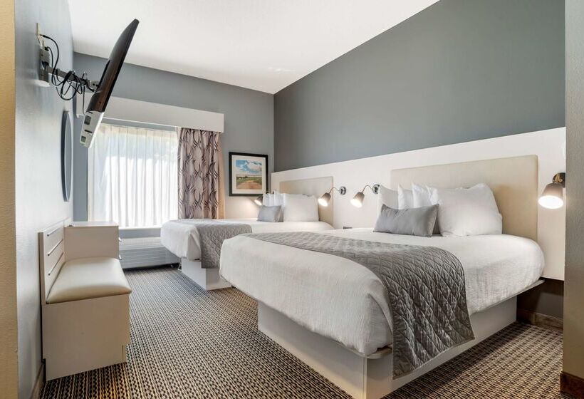 Best Western Plus Two Rivers Hotel & Suites