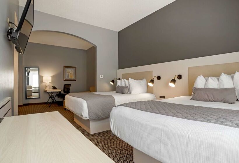 Best Western Plus Two Rivers Hotel & Suites