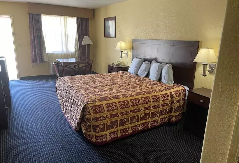 酒店 Gun Barrel Executive Inn