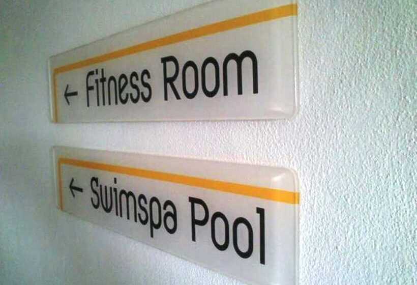 Fx Hotel Metrolink Makkasan