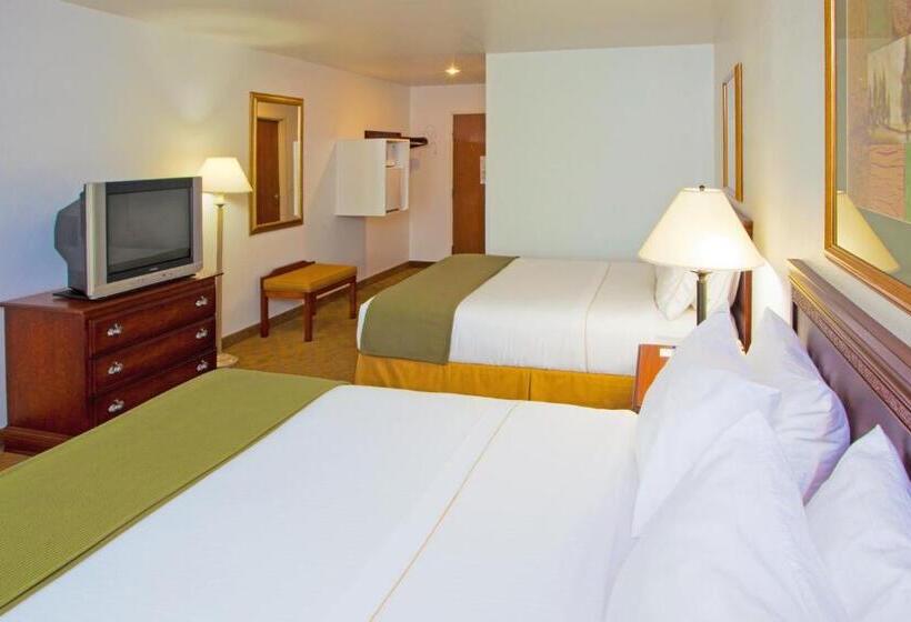 Holiday Inn Express Hotel & Suites Elkins By Ihg