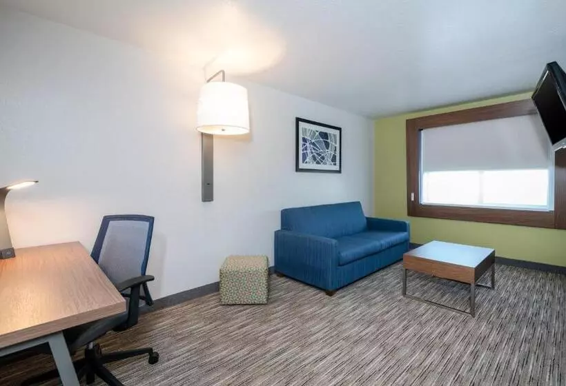 Holiday Inn Express Hotel & Suites Elkins By Ihg