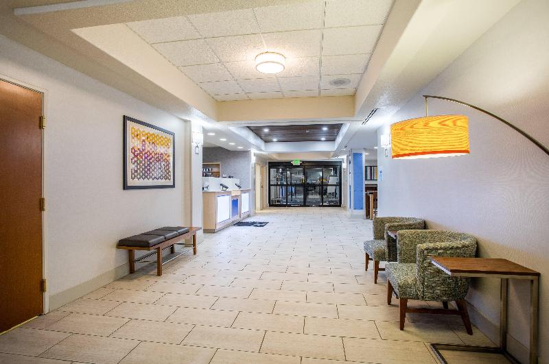 Holiday Inn Express Hotel & Suites Lewisburg, An Ihg