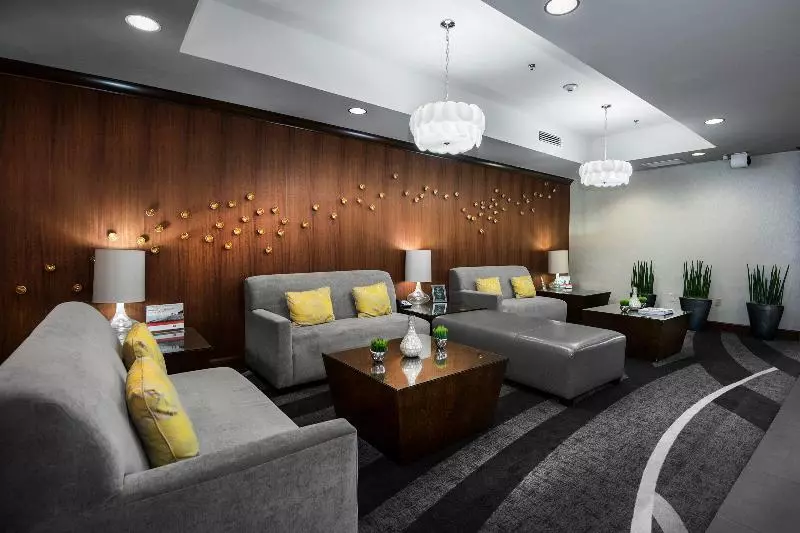 Отель Holiday Inn Express Conway, An Ihg