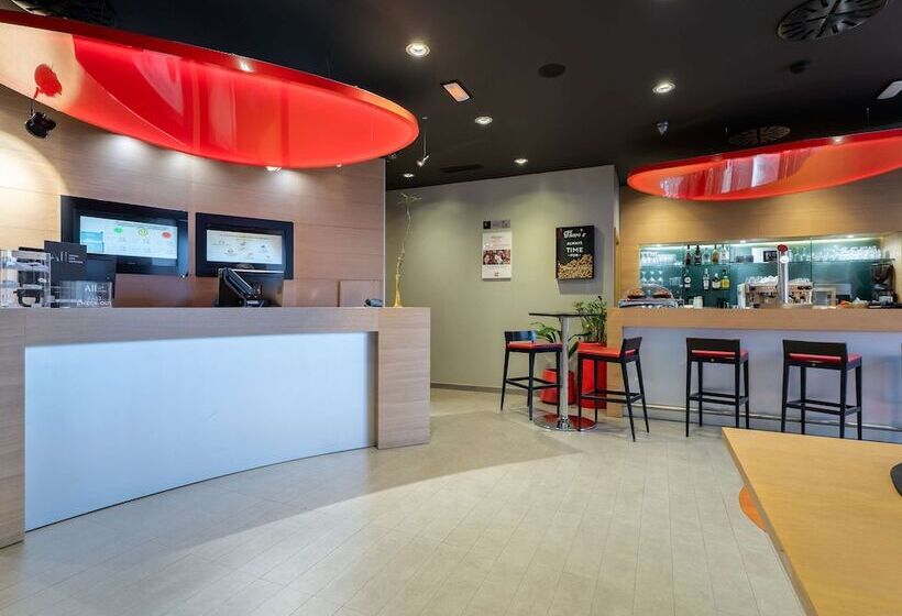 هتل Ibis Madrid Centro Las Ventas