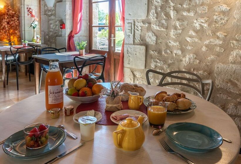 בית מלון כפרי Le Pigeonnier Du Perron Hôtel