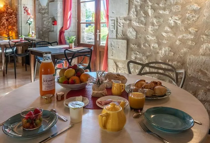 فندق Le Pigeonnier Du Perron Hôtel