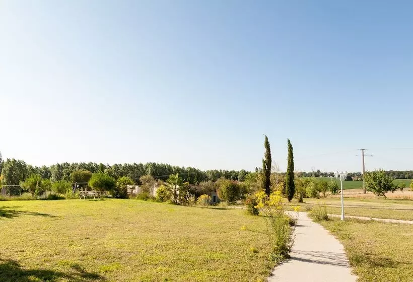 فندق Le Pigeonnier Du Perron Hôtel