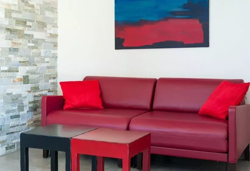 فندق Le Pigeonnier Du Perron Hôtel