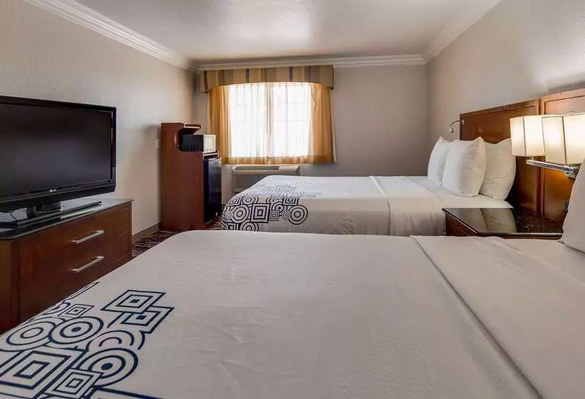 호텔 Surestay Plus By Best Western Fort Worth Benbrook