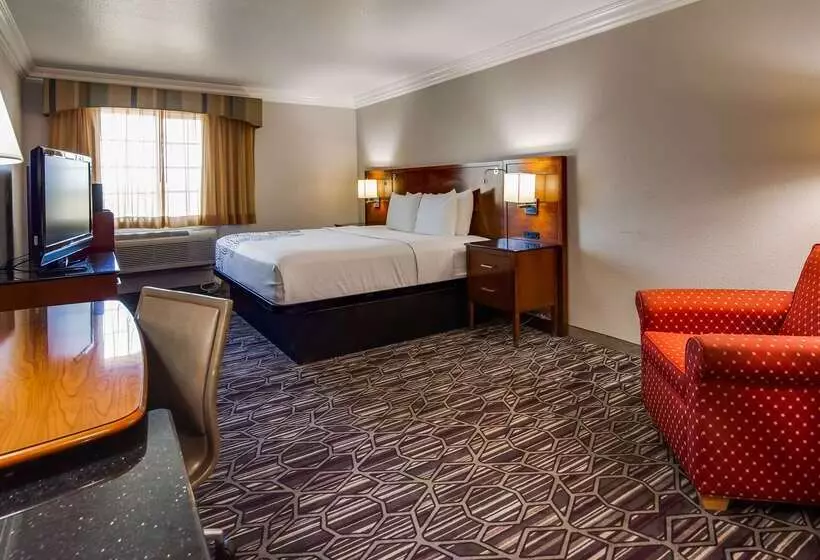 호텔 Surestay Plus By Best Western Fort Worth Benbrook