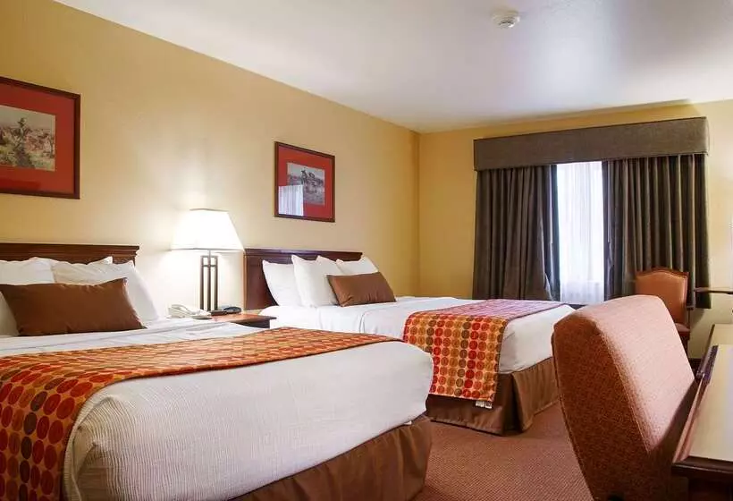 Отель Days Inn By Wyndham Coffeyville