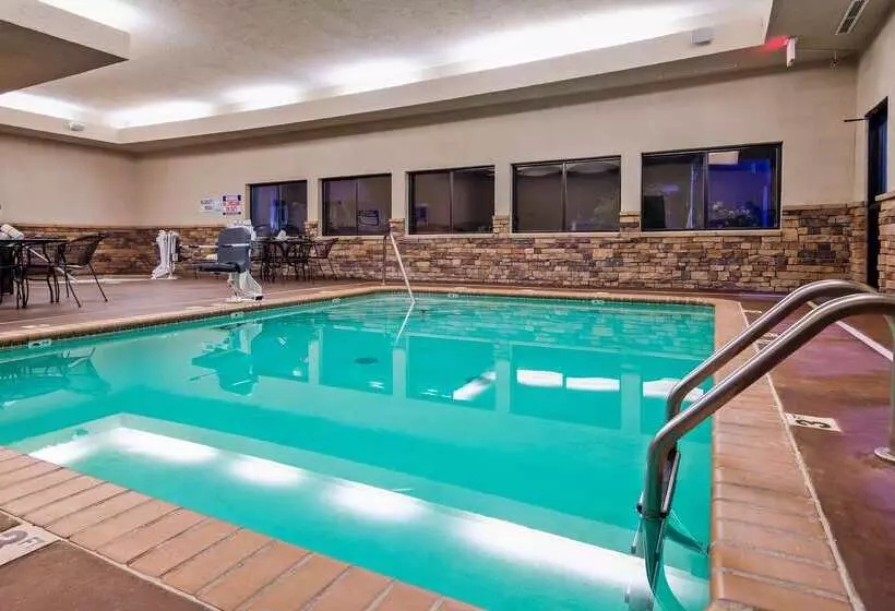 Отель Days Inn By Wyndham Coffeyville