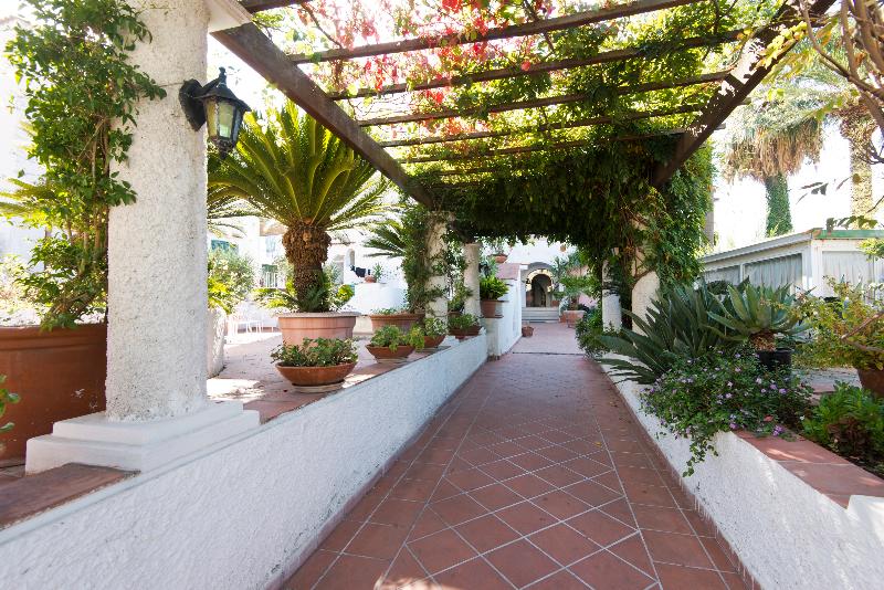 בית מלון כפרי Terme Colella