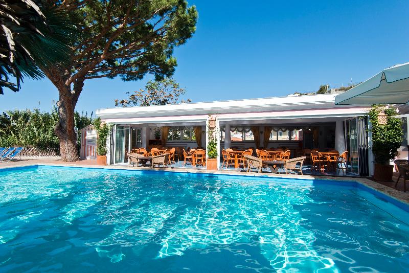 בית מלון כפרי Terme Colella